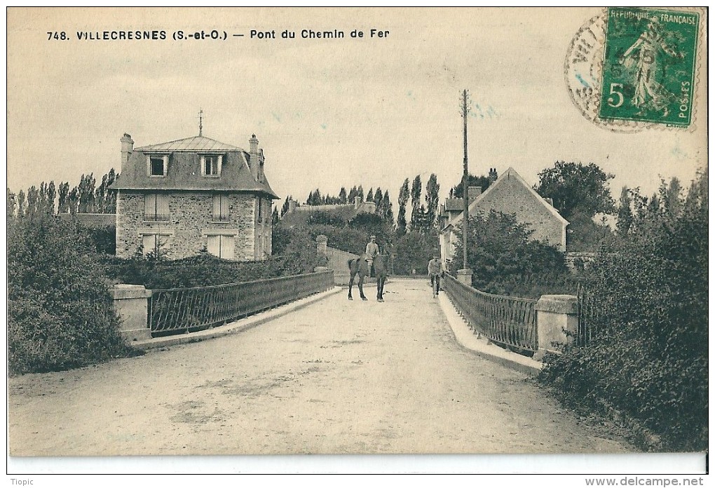 Villecresne   ( 94 )     Pont  Du  Chemin  De  FER - Villecresnes
