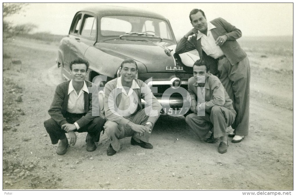 REAL PHOTO POSTCARD BENGUELA ANGOLA AFRICA CARTE POSTALE CARS VOITURES SIMCA ARONDE - Angola