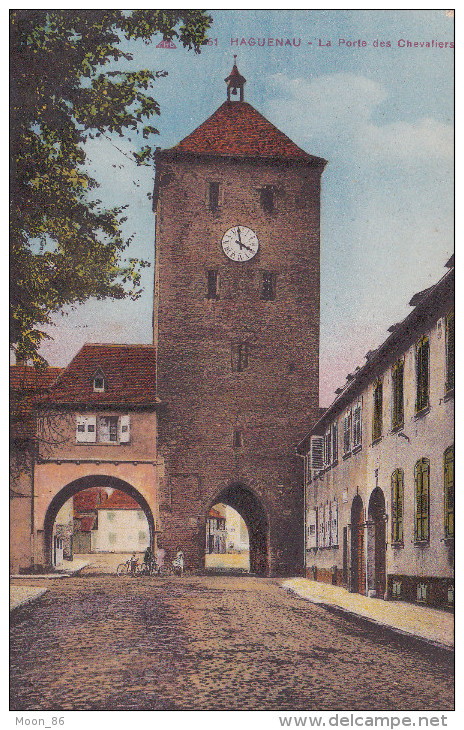 67 - HAGUENAU - La Porte  Des Chevaliers - Haguenau