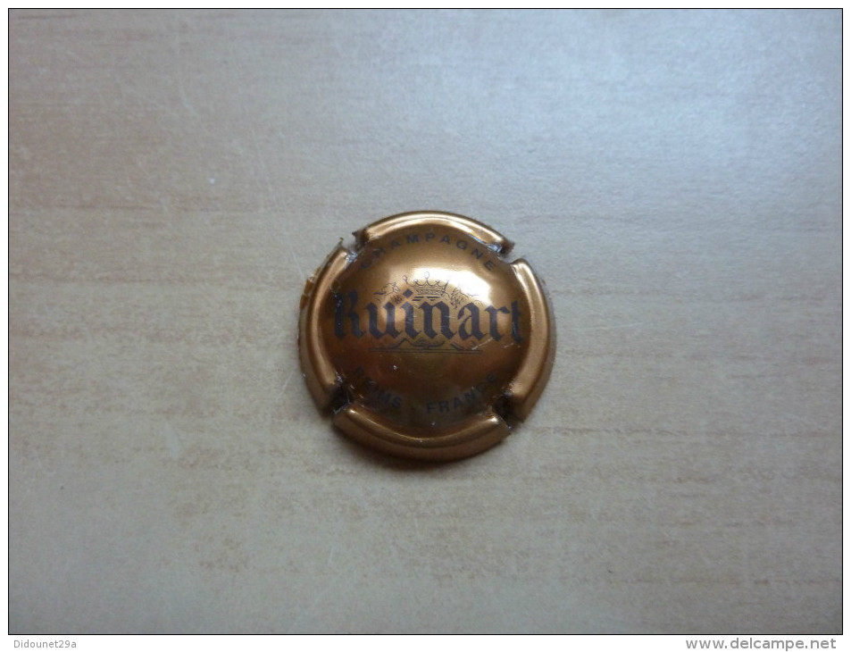 Capsule * CHAMPAGNE "Ruinart REIMS FRANCE" (marron Sur Fond Cuivre, Petit Module) - Ruinart Ruinart Reims