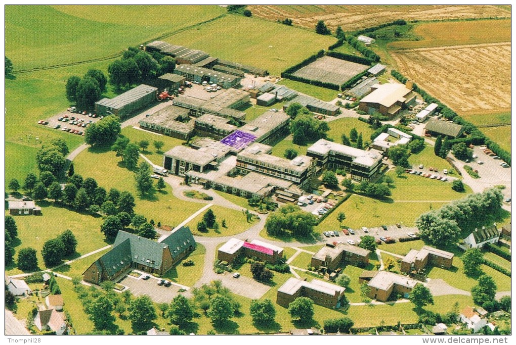 SILSOE CAMPUS - SILSOE, BEDS - Vue Aérienne Du Campus - Circulé, 2 Scans - Autres & Non Classés