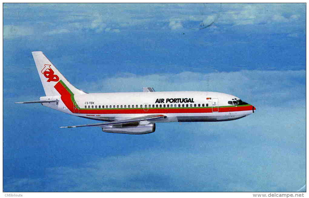 AVIATION  L 3    /   AIR  PORTUGAL   " BOEING  737 "  CPM / CPSM   9 X 14 - 1946-....: Moderne