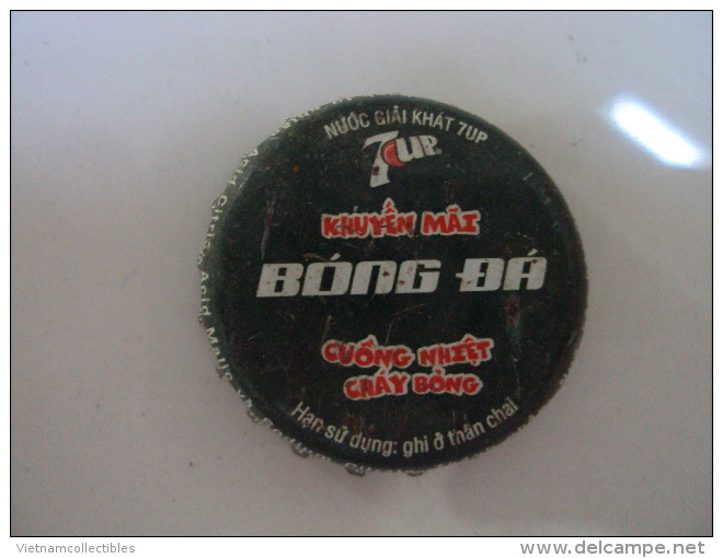 Vietnam Viet Nam Pepsi 7 Up Promotion Used Crown Cap / Kronkorken / Chapa / Tappi - Limonade