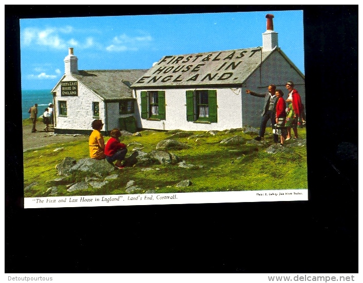 LAND'S END Cornwall : The First And Last House In England - Land's End