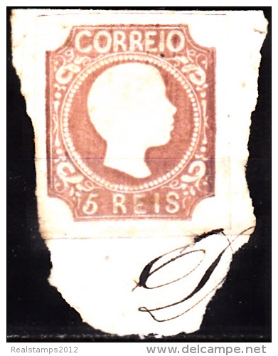 PORTUGAL-1856-1858, D. Pedro V. Cabelos Anelados.  5 R.  Tipo II, Cast.º  Bistre (sobre Fragmento) (o)  MUNDIFIL  Nº 10d - Used Stamps