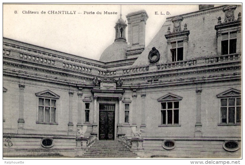 Chateau De Chantilly - Porte Du Musee - Chantilly