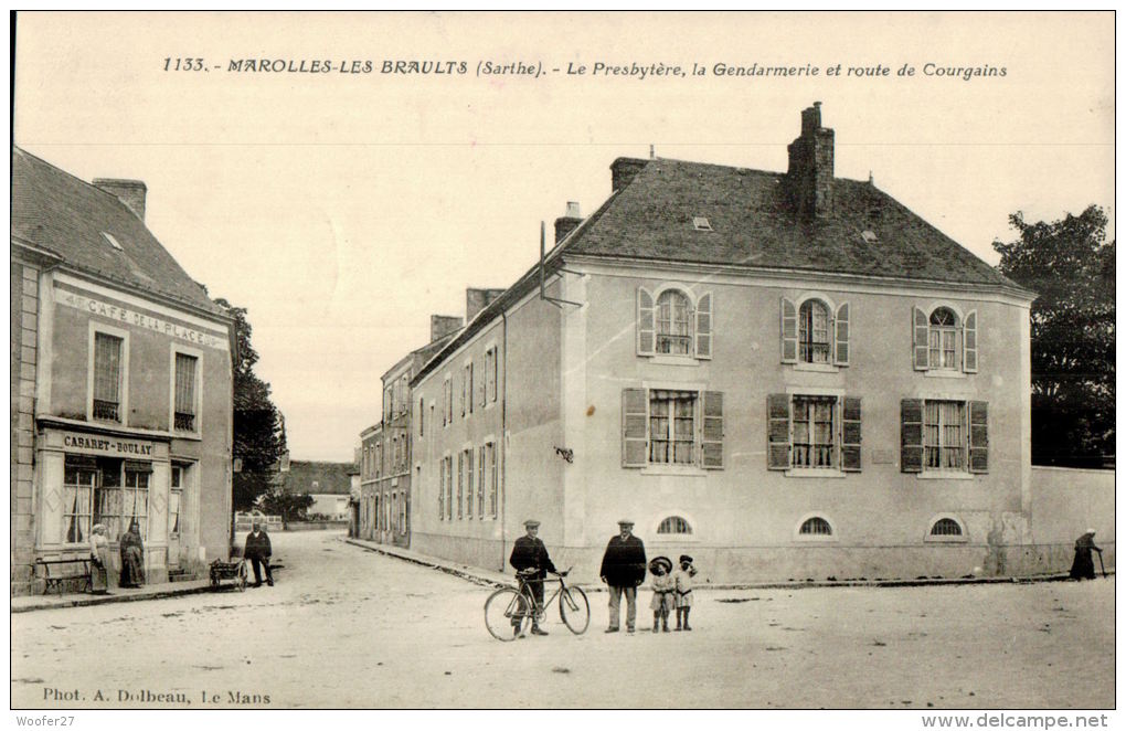 CPA MAROLLES LES BRAULTS , Le Presbytère , La Gendarmerie Et Route De Courgains - Marolles-les-Braults