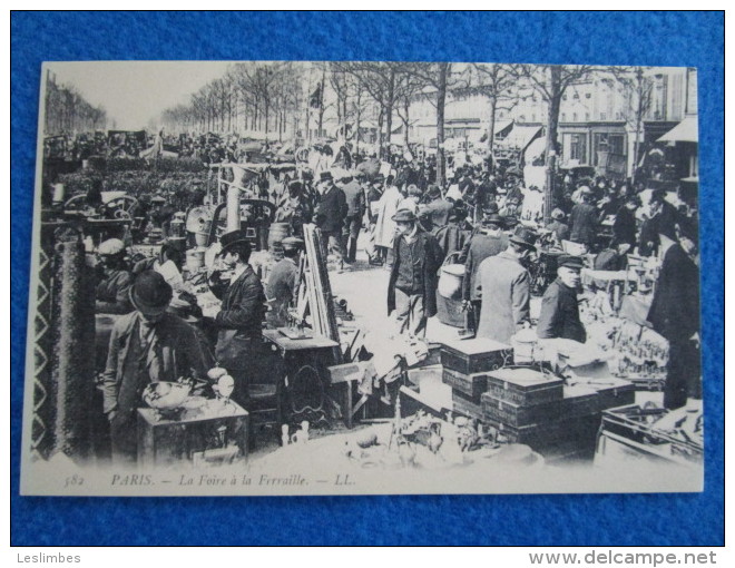 Paris. La Foire A La Ferraille. Reproduction Par Cecodi No.A17 - Fairs