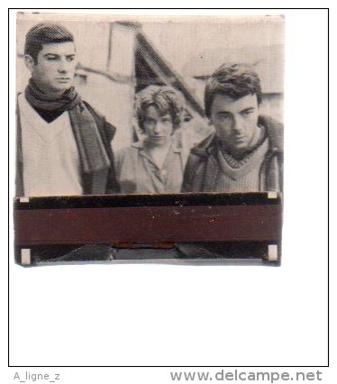 REF AA  : Pochette D´Allumettes Matches Collection 80 Ans Du Cinéma Français Le Beau Serge Chabrol - Boites D'allumettes