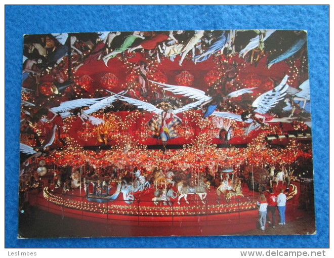 The World's Largest Carousel. The House On The Rock. Spring Green, Wisconsin - Autres & Non Classés