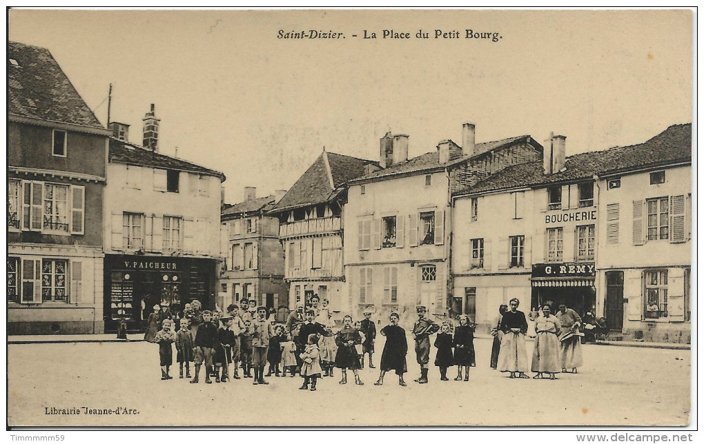 Lot N°27426    Carte De Saint-Disier. - La Place Du Petit Bourg - Saint Dizier