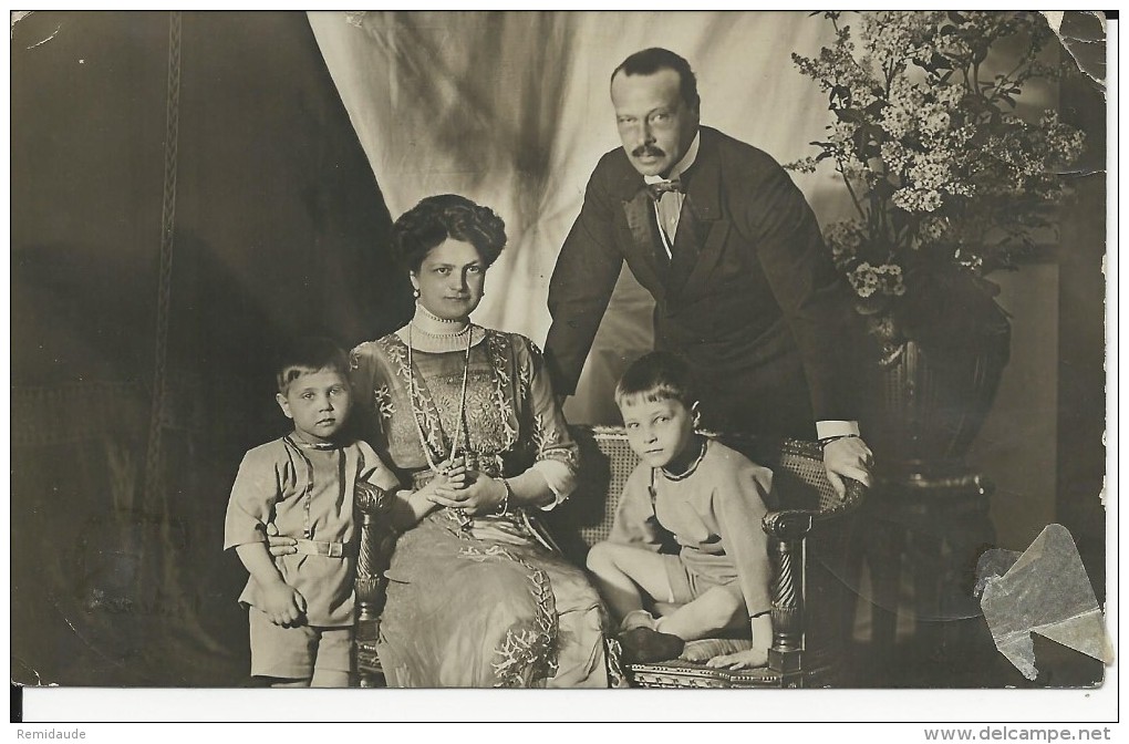 1912 - CARTE PHOTO De La FAMILLE De La GRANDE DUCHESSE Par AVION Des POSTES DU RHIN - Private & Local Mails