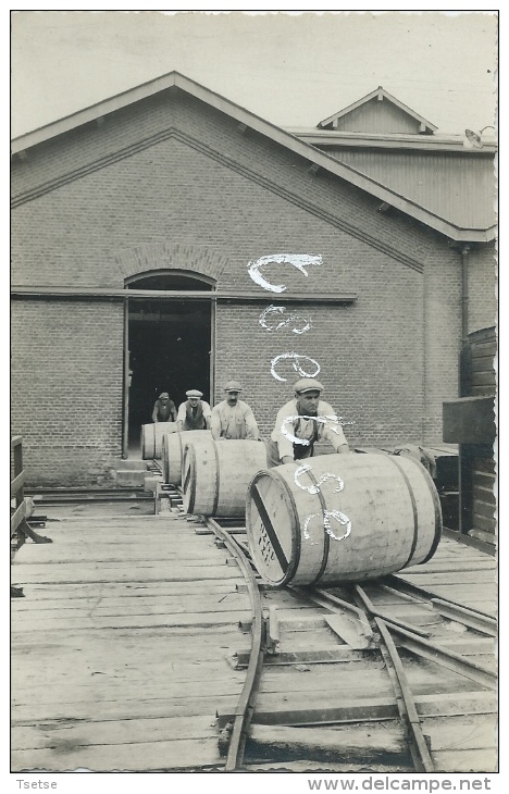 Jemeppe-sur-Sambre - Usine Solvay - Transport Des Tonneaux De Soude Caustique - Carte Photo, Unique ( Voir Verso ) - Jemeppe-sur-Sambre