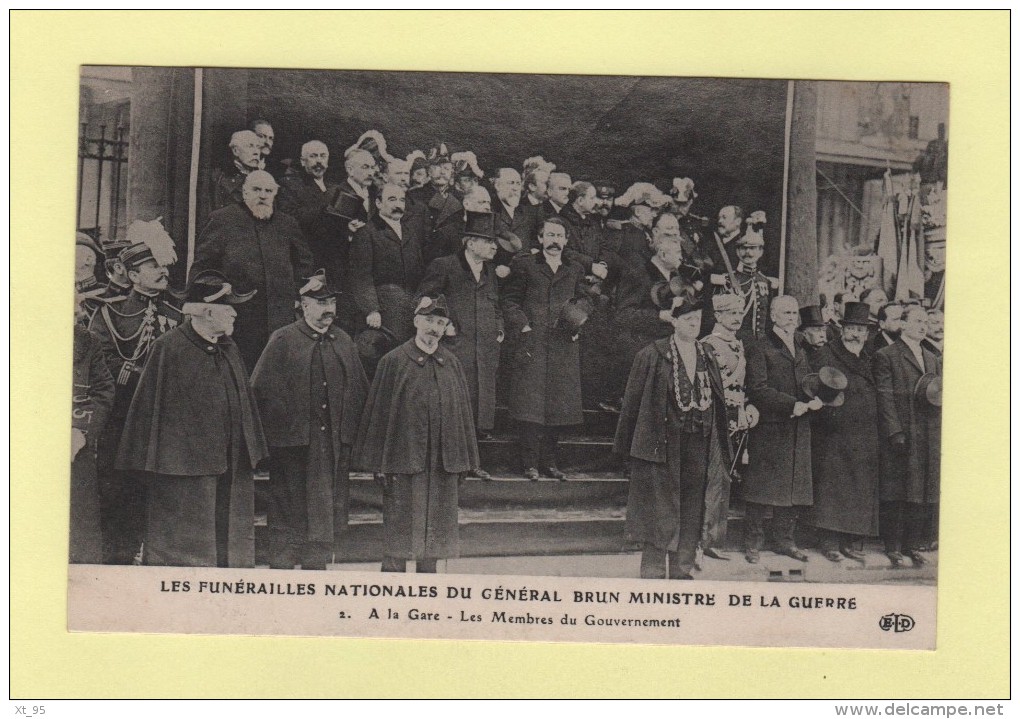 Funerailles Du General Lebrun - Ministre De La Guerre - Les Membres Du Gouvernement - Autres & Non Classés