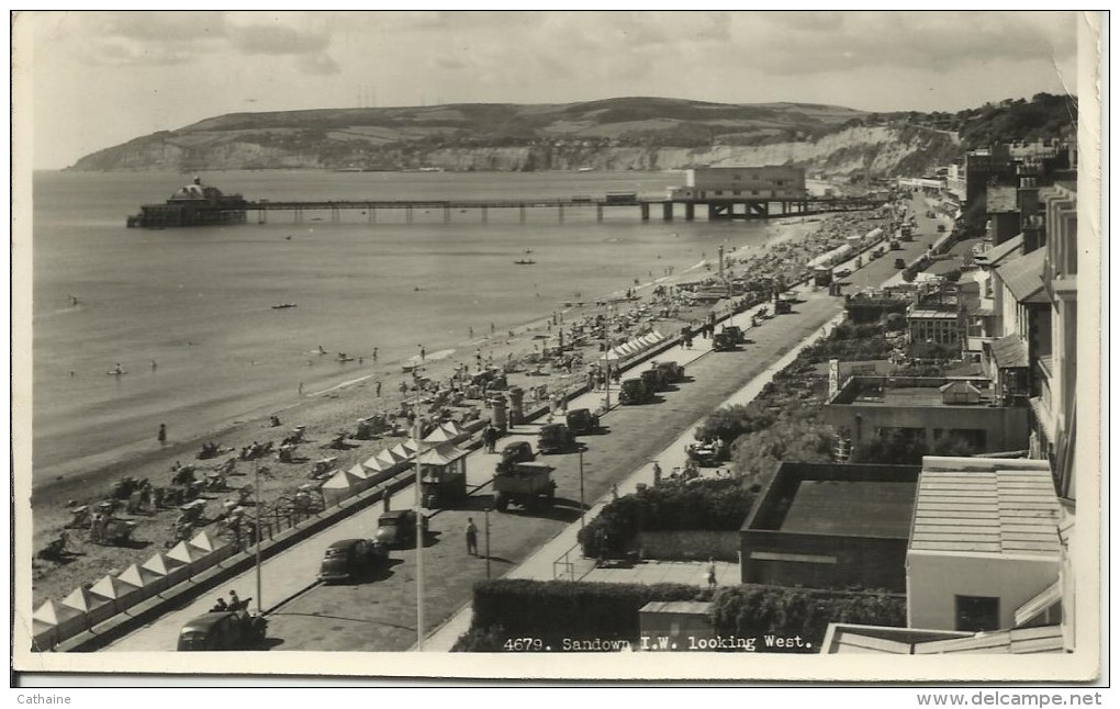 ANGLETERRE . SANDOWN I. W.  LOOKING WEST - Sandown