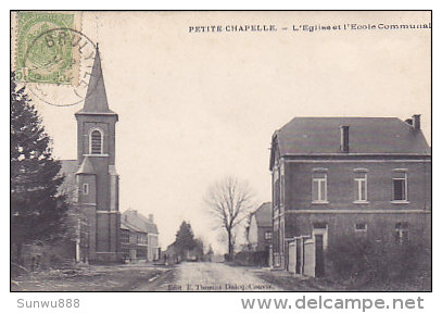 Petite-Chapelle - L'Eglise Et L'Ecole Communale (Edit E. Thomas-Dalcq...coins...) - Couvin