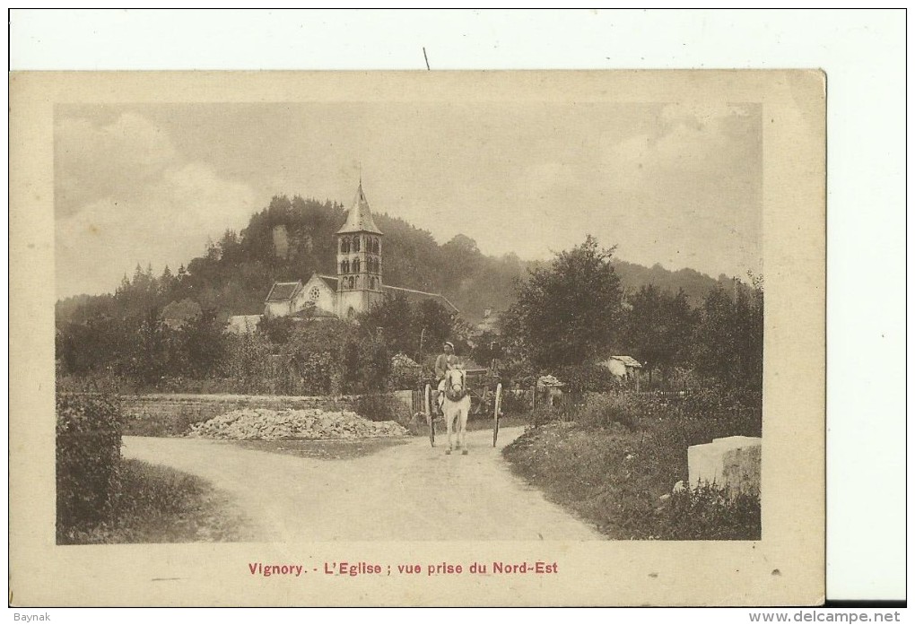 FR291   --  VIGNORY   --  L `EGLISE   --  VUE PRISE DU NORD - EST - Vignory