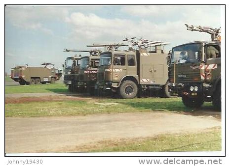 PHOTO 10X15 : CAMBRAI  MAI 1994 BASE AERIENNE 103  -  FLOTTE DES CITERNES " POMPIER " (  - AERODROME  - AVION ) - Cambrai