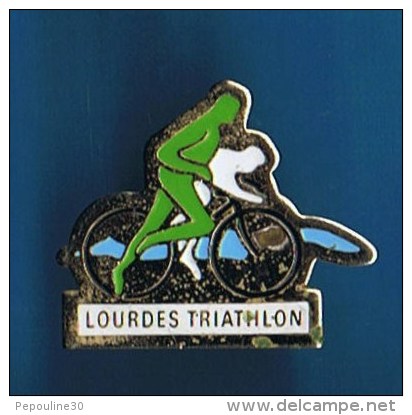 PIN´S //  . LOURDES TRIATHLON - Schwimmen