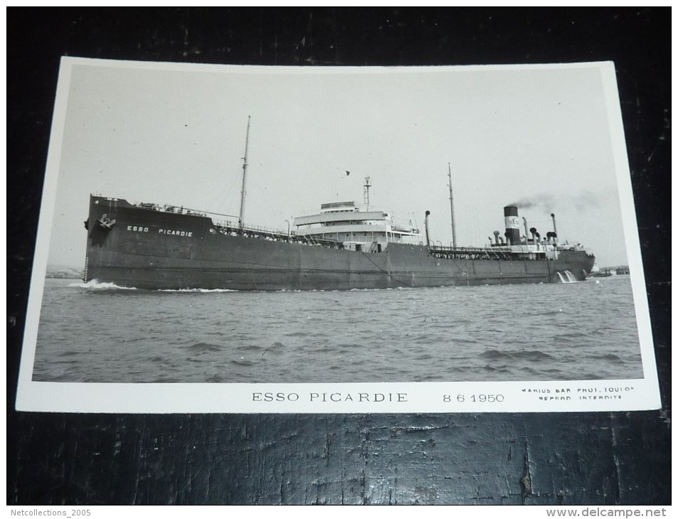 ESSO PICARDIE 8 - 6 -1950 - Bateau Pétrolier - Tankers