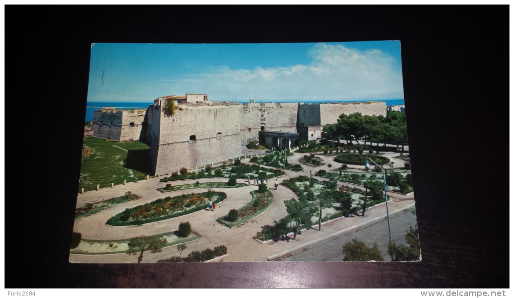 C-24443 BARLETTA PANORAMA DEL CASTELLO E GIARDINI - Barletta