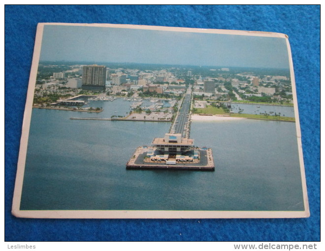 The Pier. Aerial Panoramic Looking West Back Toward Downtown St. Petersburg - St Petersburg