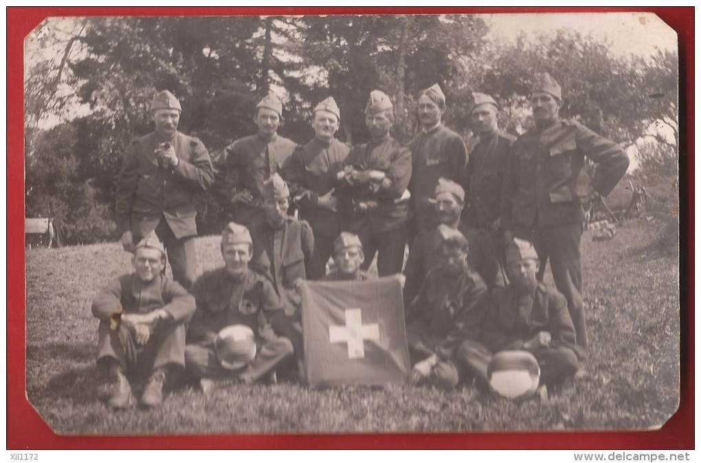 NK-10 Militaires Drapeau Suisse Et Lampions De 1er Aout. Circ. Ss Envel. Vers Colombier Sur Morges, ANGLES TRONQUES ! - Colombier