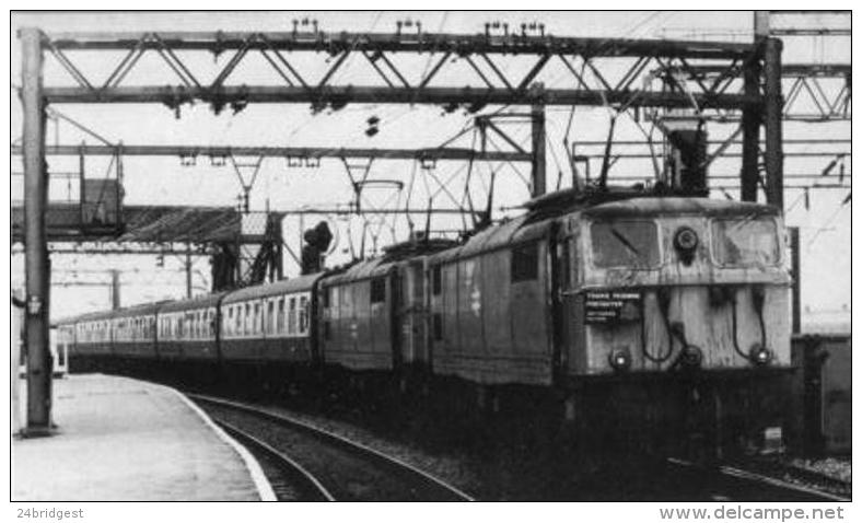 Ardwick Railway Station Class 76 Locomotives - Chemin De Fer