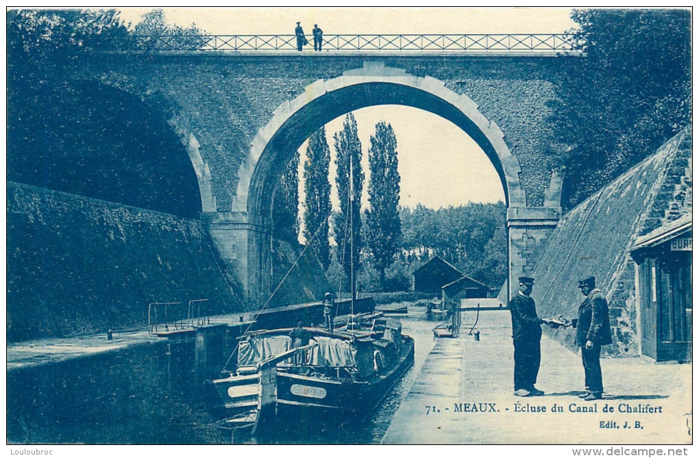 MEAUX ECLUSE DU CANAL DE CHALIFERT  AVEC PENICHE - Meaux