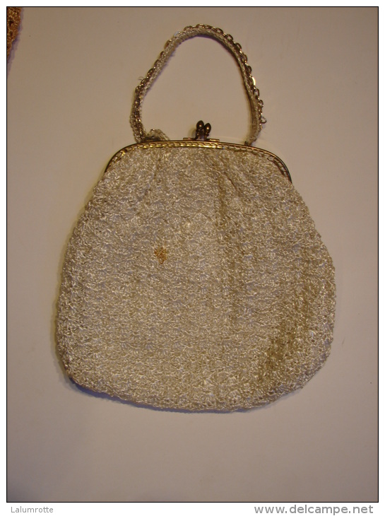 Lot. 325. Sac Des Années 1960 Réalisé Au Crochet - Bourses Et Sacs