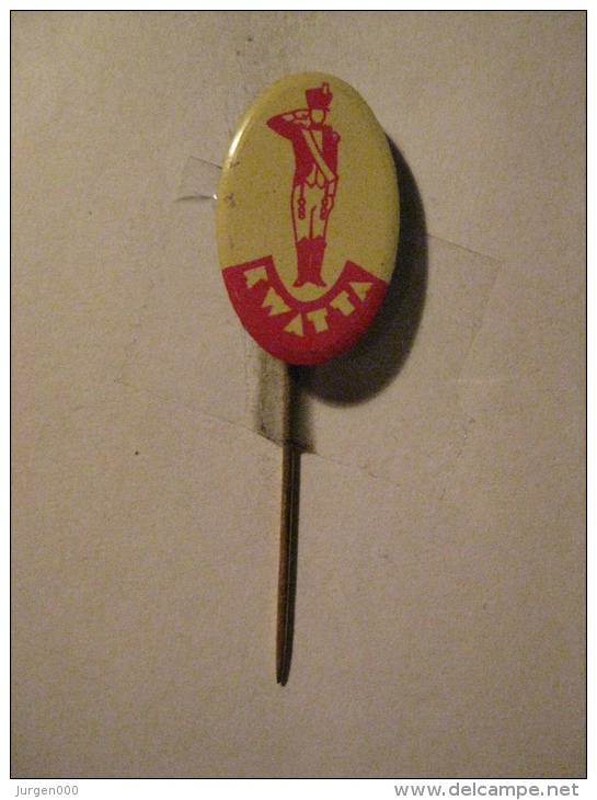 Pin Kwatta (GA6356) - Militaria