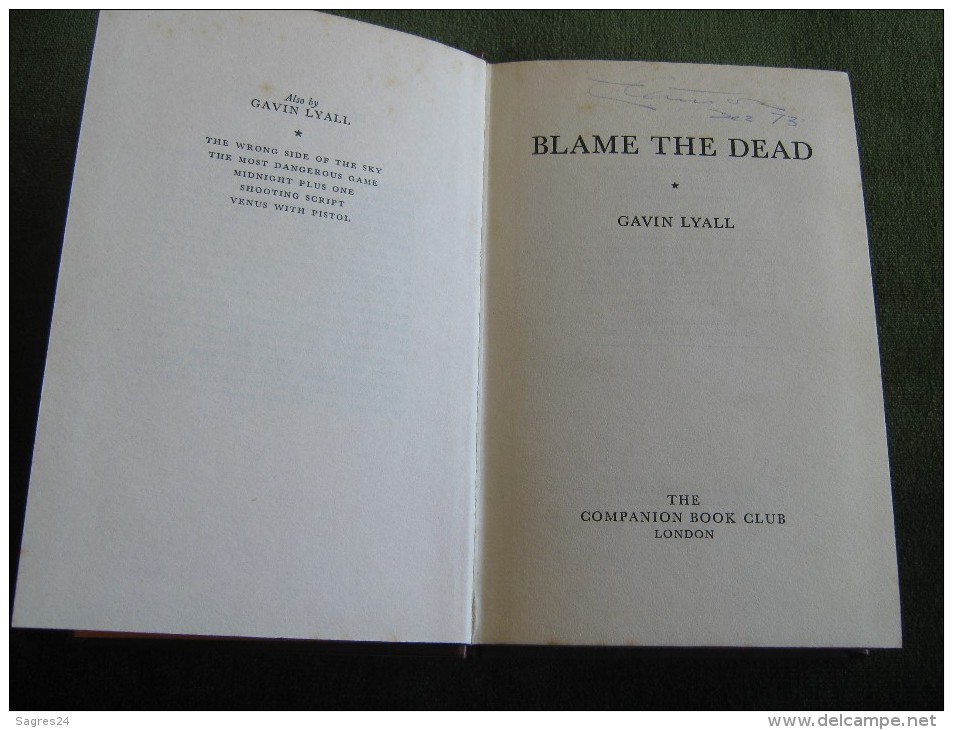 Blame The Dead By Gavin Lyall - Liebe