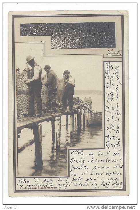 11303 -  Les Pêcheurs Dans Le Port Réparant Les Filets Barque - Pêche