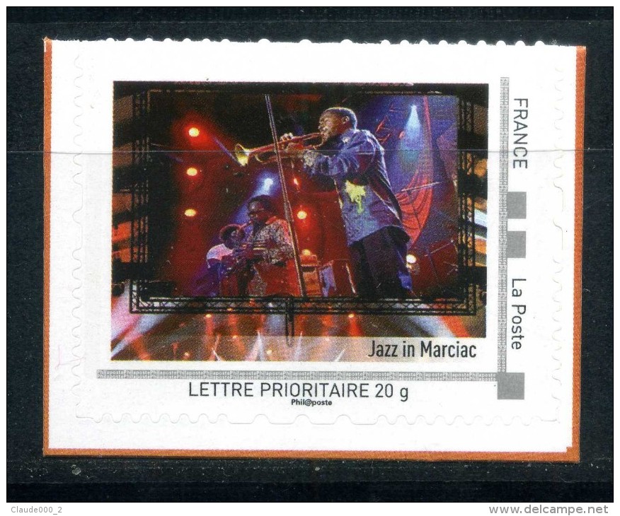 Jazz In Marciac .  Adhésif Neuf ** . Collector " MIDI PYRENEES  " 2010 - Collectors