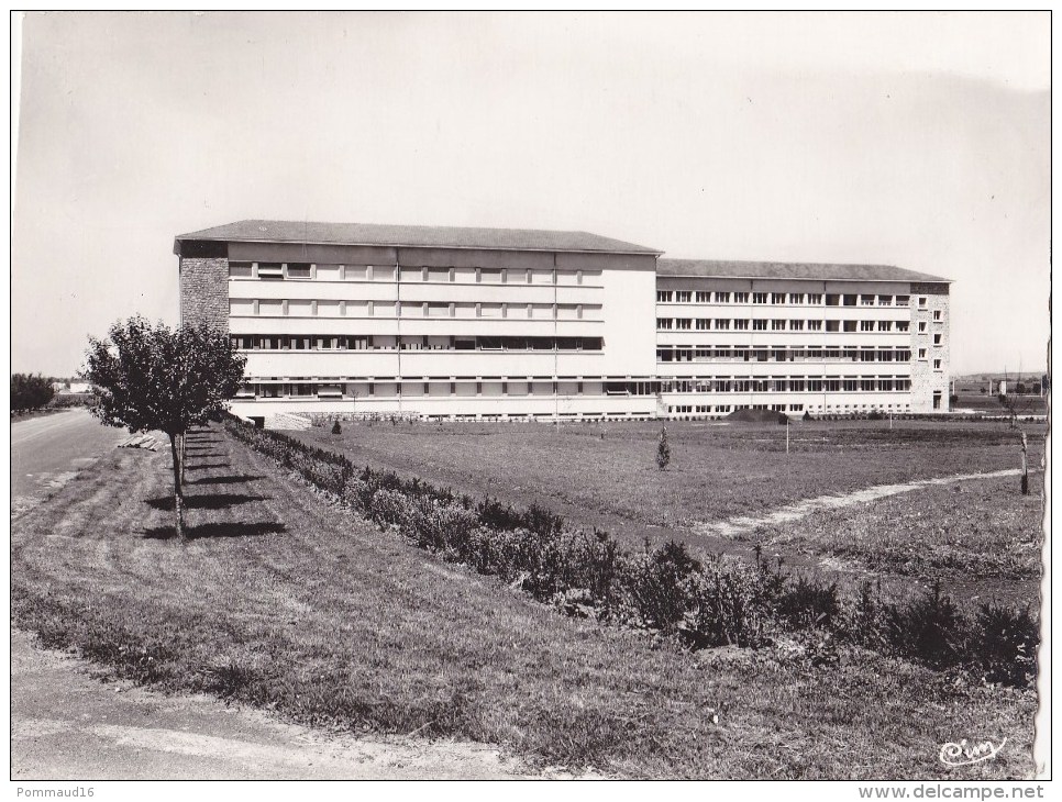 CPSM Ecole D'Agriculture De Marmilhat - Lempdes