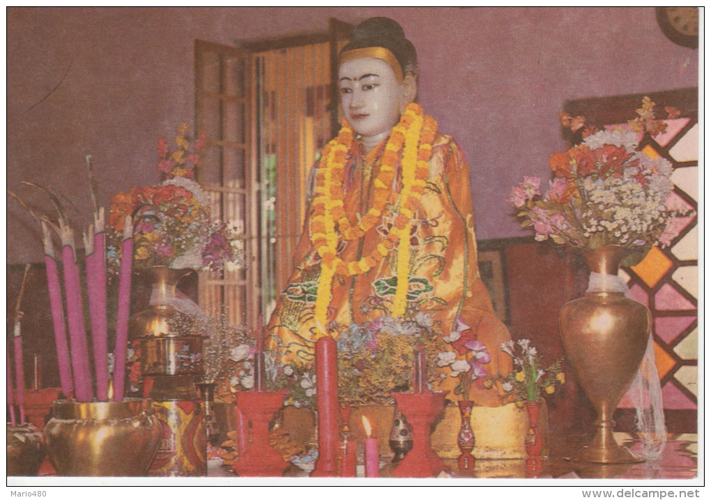 BUDDHA  IMAGE  IN  CHINA  TEMPLE          (SCRITTA) - Cina