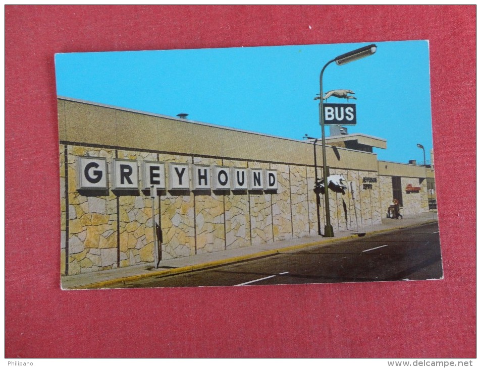 - Minnesota> Minneapolis  Greyhound Bus Terminal  ------ Ref  1660 - Minneapolis