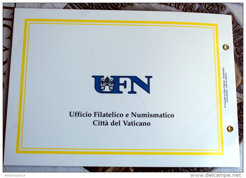 VATICANO 2014 -  PHILATELIC AND NUMISMATIC ENVELOPE - Colecciones