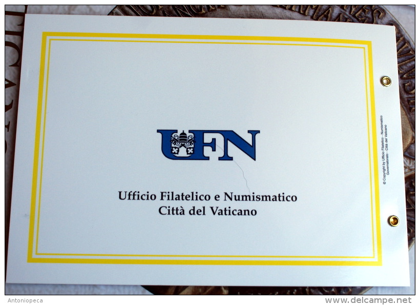 VATICANO 2014 -  PHILATELIC AND NUMISMATIC ENVELOPE - Collections