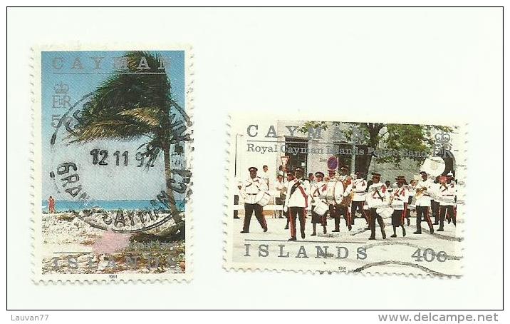 Iles Caïmans N°678, 682 Côte 2.40 Euros - Cayman Islands