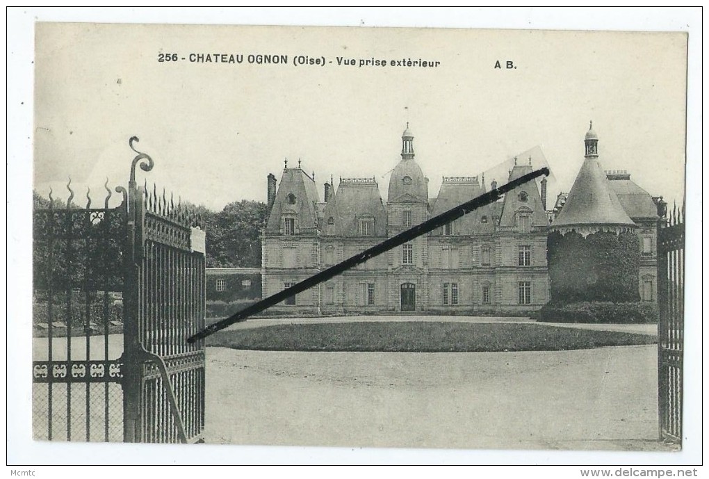 Lot de 60  CPA -  Château de l´Oise