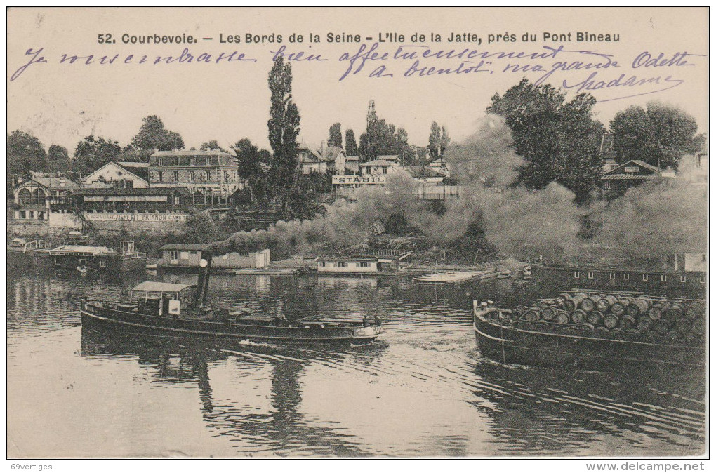 92 COURBEVOIE, L'ile De La Jatte Prés Du Pont Bineau, Remorqueur Tractant Une Péniche "pinardière" Chargée - Courbevoie