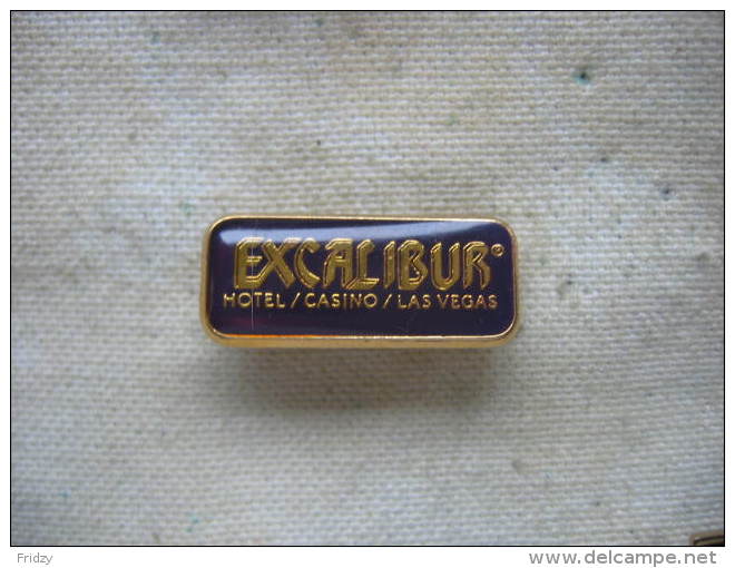 Pin´s De La Sté EXCALIBUR, Hotel, Casino,Las Vegas - Jeux