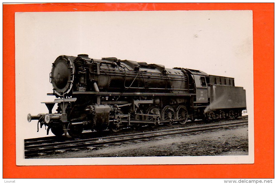 Train - Locomotive N°8  Editions NM "la Vie Du Rail" 1952 N°94 - Trains