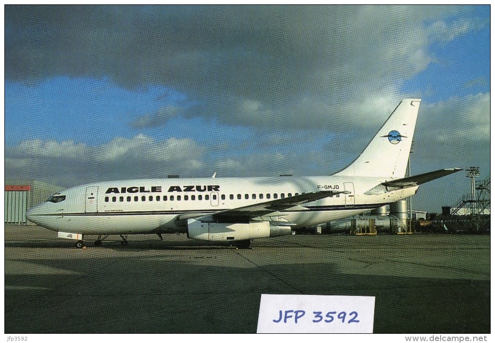 Avion De Ligne    AIGLE AZUR  BOEING 737.200 - 1946-....: Moderne