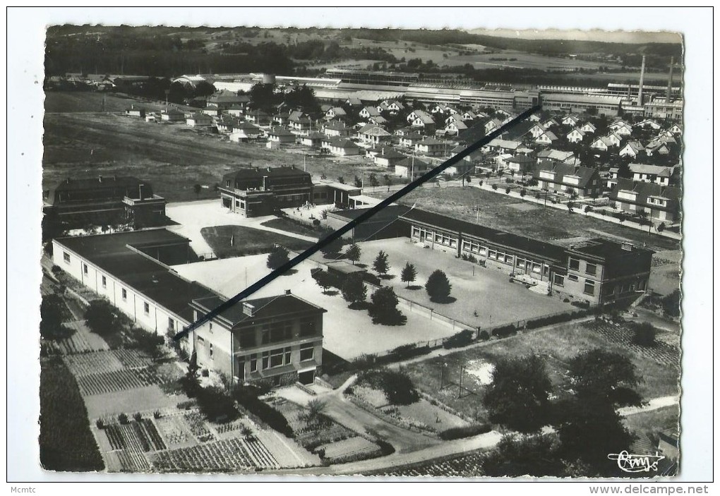 CPM - Thourotte - Mairie Et Groupe Scolaire - Vue Aérienne - Thourotte