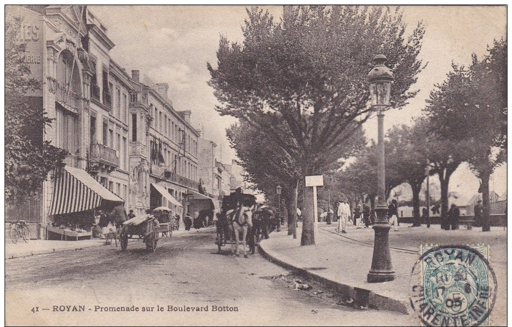 D CPA 17 ROYAN PROMENADE SUR LE BOULEVARD BOTTON BEAU VISUEL ANIMEE ATTELAGE 1905 A VOIR - Royan