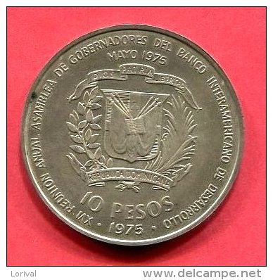 10 PESO   ( KM 34 ) TTB +  58 - Dominicana