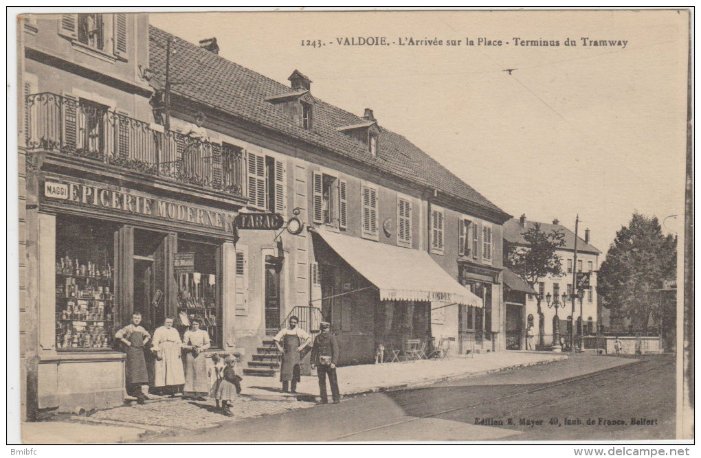 VALDOIE : L'Arrivée Sur La Place. Terminus Du Tramway - Valdoie