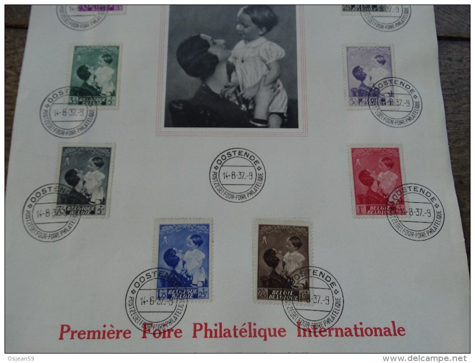 1er Foire Philatélique Internationale -Ostende 14-17 Août 1937-(feuillet Souvenir) - ....-1951